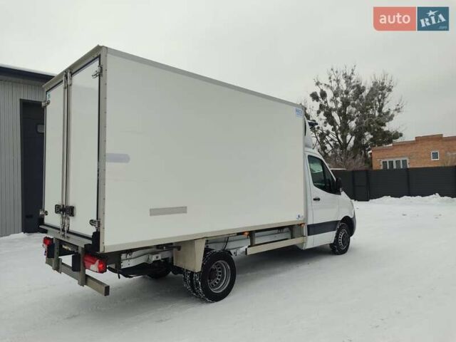 Білий Мерседес Sprinter, об'ємом двигуна 2.1 л та пробігом 208 тис. км за 31200 $, фото 5 на Automoto.ua