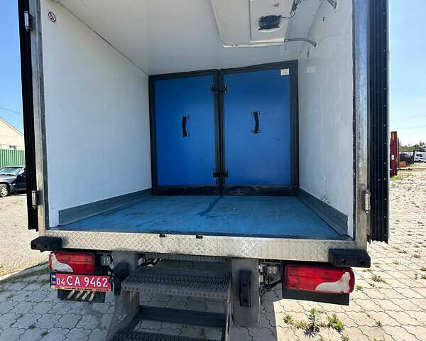 Белый Мерседес Sprinter, объемом двигателя 2.2 л и пробегом 225 тыс. км за 26165 $, фото 7 на Automoto.ua