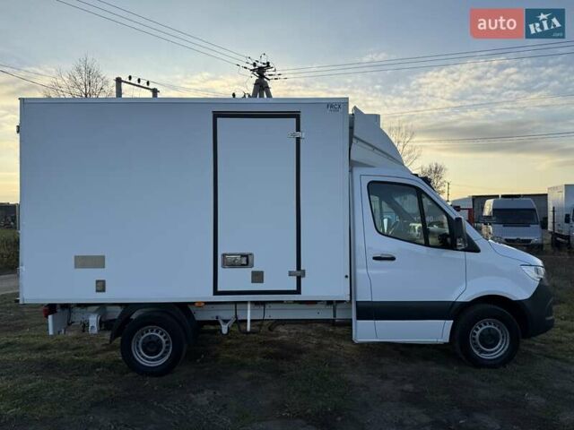 Білий Мерседес Sprinter, об'ємом двигуна 2.2 л та пробігом 209 тис. км за 30499 $, фото 5 на Automoto.ua
