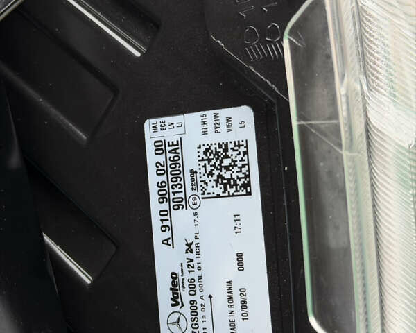 Белый Мерседес Sprinter, объемом двигателя 2 л и пробегом 239 тыс. км за 26500 $, фото 22 на Automoto.ua