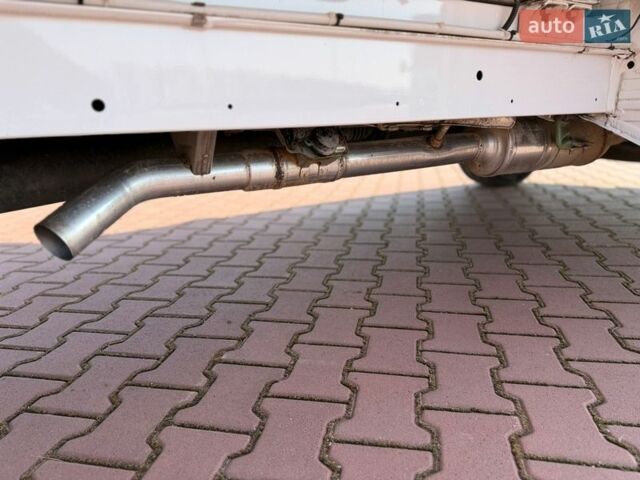 Білий Мерседес Sprinter, об'ємом двигуна 1.9 л та пробігом 159 тис. км за 28300 $, фото 12 на Automoto.ua