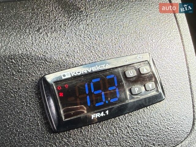 Белый Мерседес Sprinter, объемом двигателя 2 л и пробегом 351 тыс. км за 23800 $, фото 21 на Automoto.ua