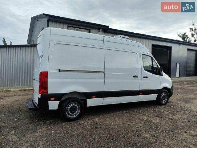 Белый Мерседес Sprinter, объемом двигателя 2 л и пробегом 378 тыс. км за 24900 $, фото 5 на Automoto.ua