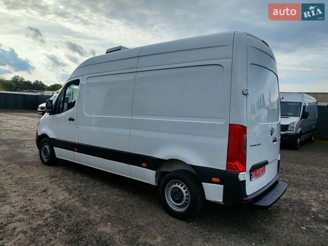 Белый Мерседес Sprinter, объемом двигателя 2 л и пробегом 378 тыс. км за 24900 $, фото 8 на Automoto.ua