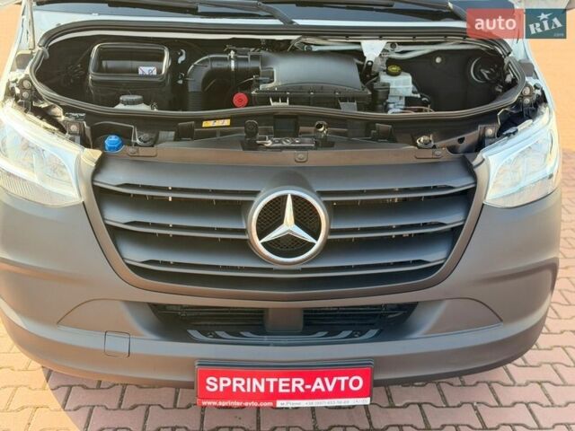Белый Мерседес Sprinter, объемом двигателя 2.1 л и пробегом 380 тыс. км за 28300 $, фото 36 на Automoto.ua