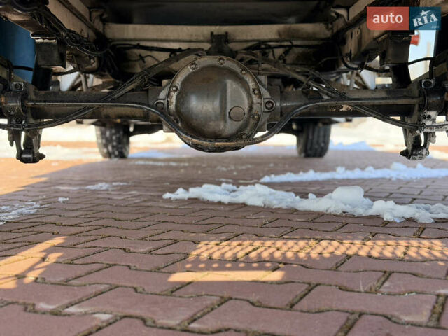 Белый Мерседес Sprinter, объемом двигателя 2.1 л и пробегом 269 тыс. км за 25500 $, фото 15 на Automoto.ua