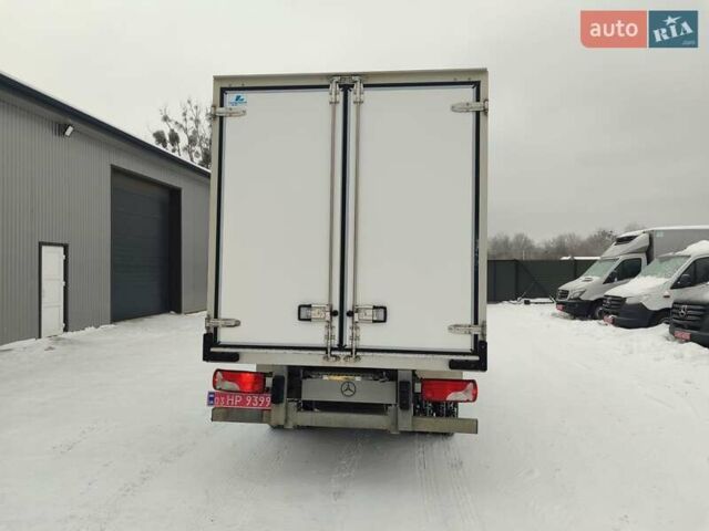 Білий Мерседес Sprinter, об'ємом двигуна 2.1 л та пробігом 208 тис. км за 31200 $, фото 6 на Automoto.ua