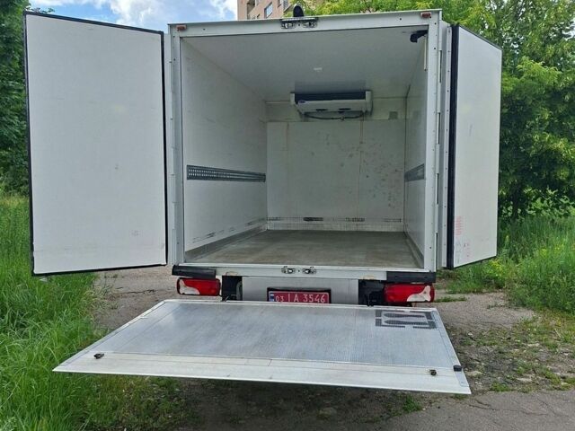 Белый Мерседес Sprinter, объемом двигателя 2 л и пробегом 220 тыс. км за 25000 $, фото 5 на Automoto.ua