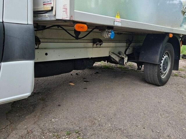 Белый Мерседес Sprinter, объемом двигателя 2 л и пробегом 220 тыс. км за 25000 $, фото 13 на Automoto.ua