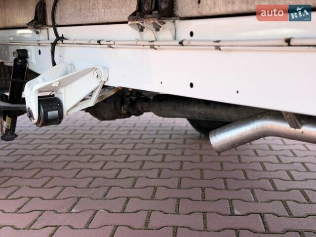 Білий Мерседес Sprinter, об'ємом двигуна 1.9 л та пробігом 159 тис. км за 28300 $, фото 13 на Automoto.ua