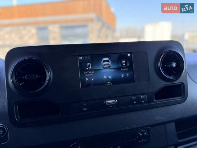 Белый Мерседес Sprinter, объемом двигателя 2.1 л и пробегом 269 тыс. км за 25500 $, фото 29 на Automoto.ua