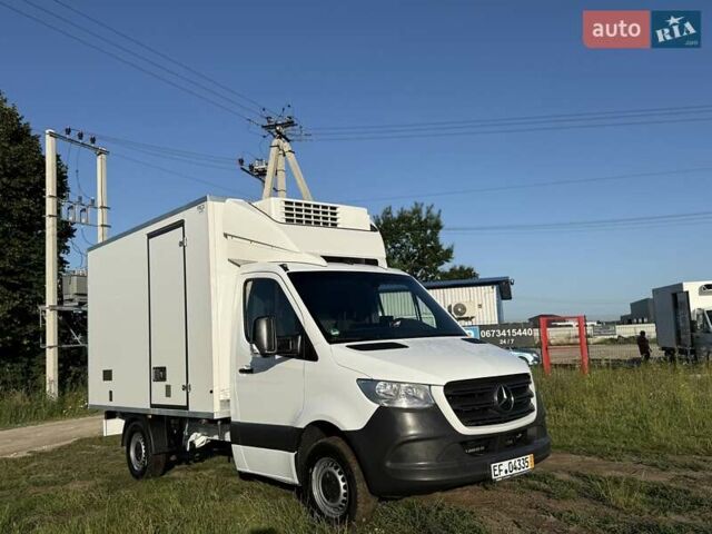 Белый Мерседес Sprinter, объемом двигателя 2.2 л и пробегом 209 тыс. км за 30650 $, фото 4 на Automoto.ua