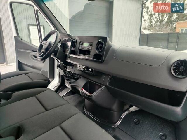 Білий Мерседес Sprinter, об'ємом двигуна 2.1 л та пробігом 208 тис. км за 31200 $, фото 28 на Automoto.ua