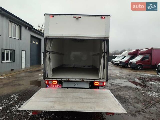 Білий Мерседес Sprinter, об'ємом двигуна 2.1 л та пробігом 300 тис. км за 29300 $, фото 31 на Automoto.ua