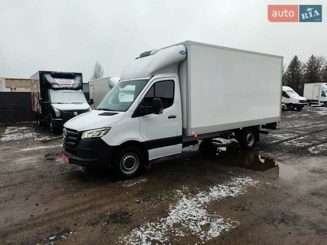 Білий Мерседес Sprinter, об'ємом двигуна 2.1 л та пробігом 300 тис. км за 29300 $, фото 1 на Automoto.ua