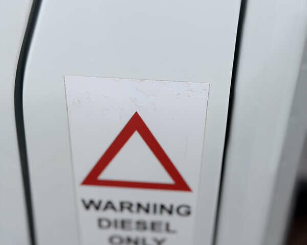 Белый Мерседес Sprinter, объемом двигателя 2 л и пробегом 239 тыс. км за 26500 $, фото 17 на Automoto.ua