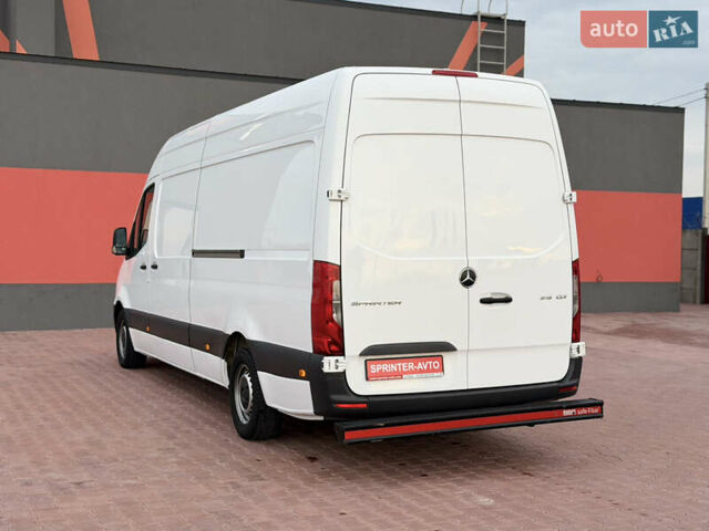 Белый Мерседес Sprinter, объемом двигателя 2 л и пробегом 342 тыс. км за 28850 $, фото 6 на Automoto.ua