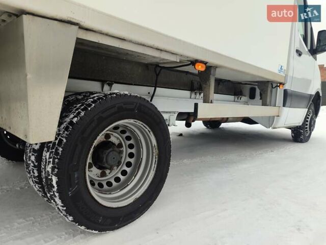 Білий Мерседес Sprinter, об'ємом двигуна 2.1 л та пробігом 208 тис. км за 31200 $, фото 11 на Automoto.ua