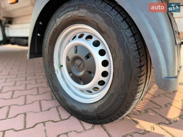 Белый Мерседес Sprinter, объемом двигателя 2.1 л и пробегом 380 тыс. км за 28300 $, фото 15 на Automoto.ua