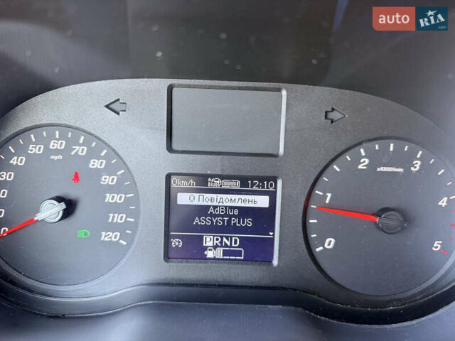 Белый Мерседес Sprinter, объемом двигателя 2.1 л и пробегом 269 тыс. км за 25500 $, фото 41 на Automoto.ua