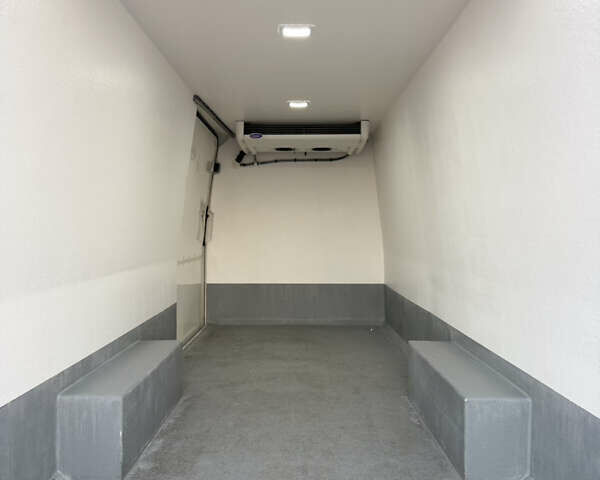 Белый Мерседес Sprinter, объемом двигателя 2 л и пробегом 342 тыс. км за 28850 $, фото 10 на Automoto.ua