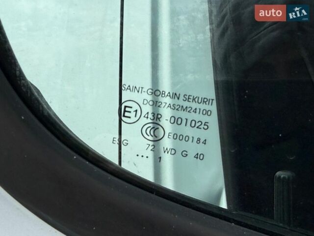 Белый Мерседес Sprinter, объемом двигателя 2 л и пробегом 351 тыс. км за 23800 $, фото 10 на Automoto.ua