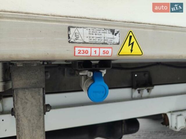 Білий Мерседес Sprinter, об'ємом двигуна 2.1 л та пробігом 208 тис. км за 31200 $, фото 18 на Automoto.ua