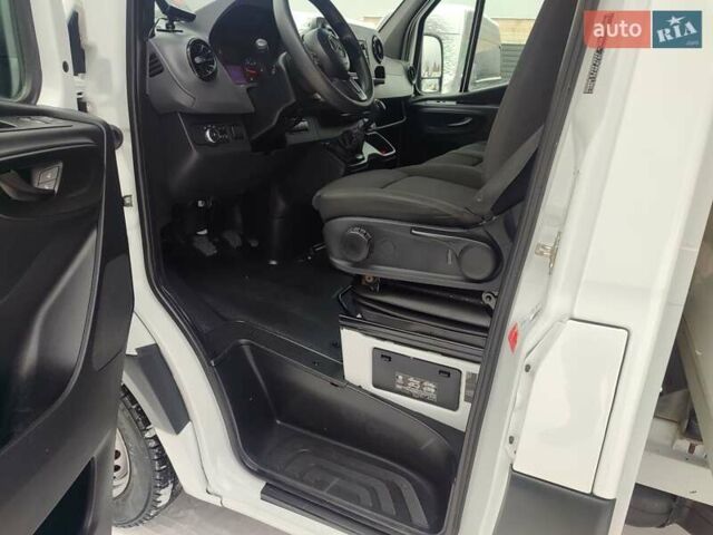 Білий Мерседес Sprinter, об'ємом двигуна 2.1 л та пробігом 208 тис. км за 31200 $, фото 19 на Automoto.ua