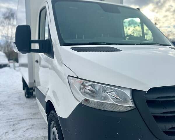 Белый Мерседес Sprinter, объемом двигателя 2.2 л и пробегом 111 тыс. км за 32950 $, фото 26 на Automoto.ua