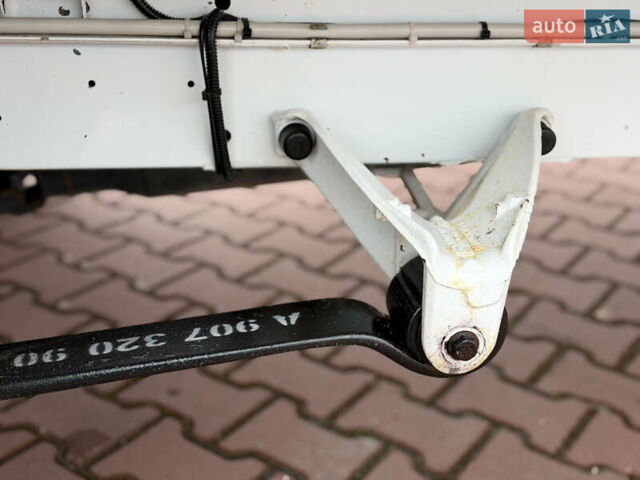 Белый Мерседес Sprinter, объемом двигателя 2 л и пробегом 239 тыс. км за 26500 $, фото 14 на Automoto.ua