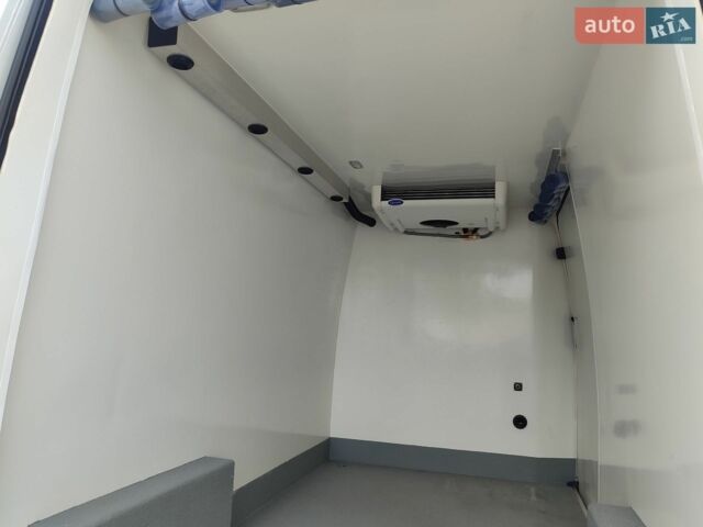 Белый Мерседес Sprinter, объемом двигателя 2 л и пробегом 378 тыс. км за 24900 $, фото 28 на Automoto.ua
