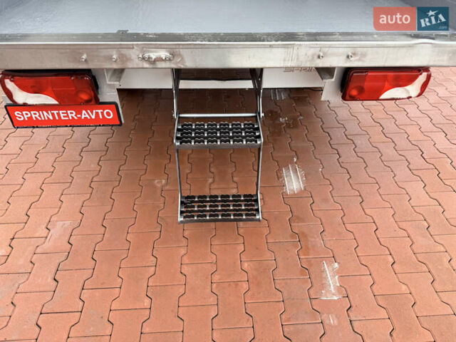 Белый Мерседес Sprinter, объемом двигателя 2.1 л и пробегом 283 тыс. км за 29300 $, фото 12 на Automoto.ua