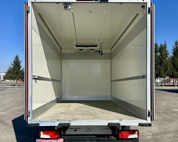 Білий Мерседес Sprinter, об'ємом двигуна 2.2 л та пробігом 112 тис. км за 32550 $, фото 17 на Automoto.ua