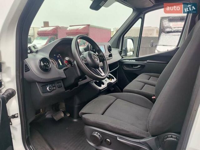 Білий Мерседес Sprinter, об'ємом двигуна 2.1 л та пробігом 300 тис. км за 29300 $, фото 16 на Automoto.ua
