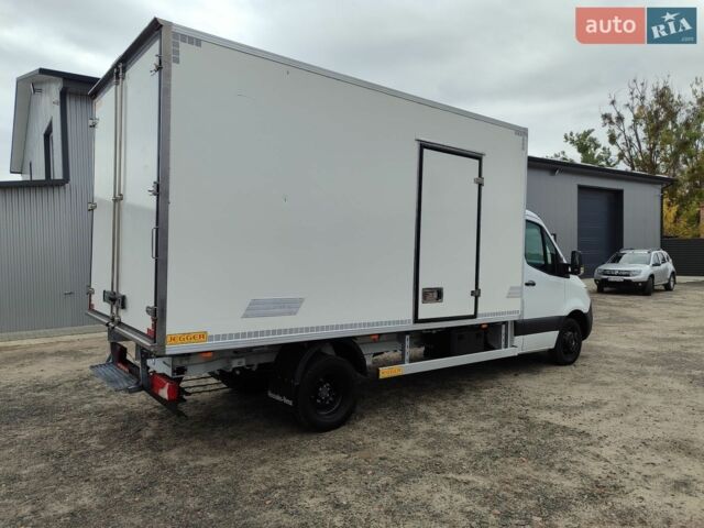 Білий Мерседес Sprinter, об'ємом двигуна 2.2 л та пробігом 260 тис. км за 32900 $, фото 5 на Automoto.ua