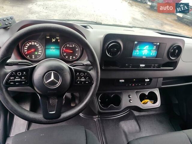 Білий Мерседес Sprinter, об'ємом двигуна 2.1 л та пробігом 300 тис. км за 29300 $, фото 22 на Automoto.ua