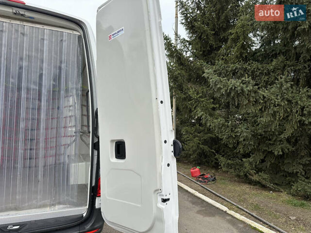 Білий Мерседес Sprinter, об'ємом двигуна 2 л та пробігом 278 тис. км за 27700 $, фото 14 на Automoto.ua