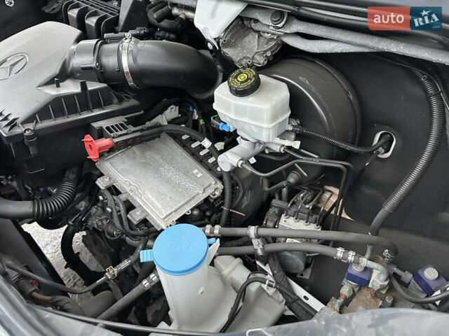 Білий Мерседес Sprinter, об'ємом двигуна 2 л та пробігом 278 тис. км за 27700 $, фото 33 на Automoto.ua