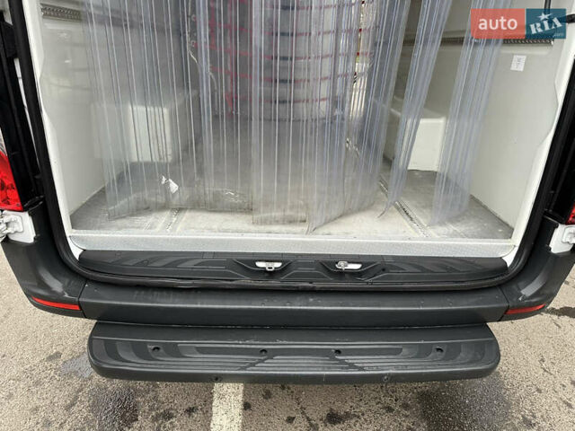 Білий Мерседес Sprinter, об'ємом двигуна 2 л та пробігом 278 тис. км за 27700 $, фото 10 на Automoto.ua