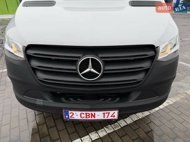 Білий Мерседес Sprinter, об'ємом двигуна 0 л та пробігом 198 тис. км за 39999 $, фото 15 на Automoto.ua