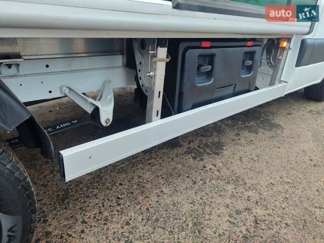 Белый Мерседес Sprinter, объемом двигателя 2 л и пробегом 265 тыс. км за 26900 $, фото 23 на Automoto.ua