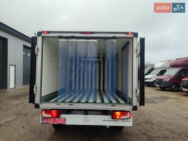 Белый Мерседес Sprinter, объемом двигателя 2 л и пробегом 265 тыс. км за 26900 $, фото 10 на Automoto.ua