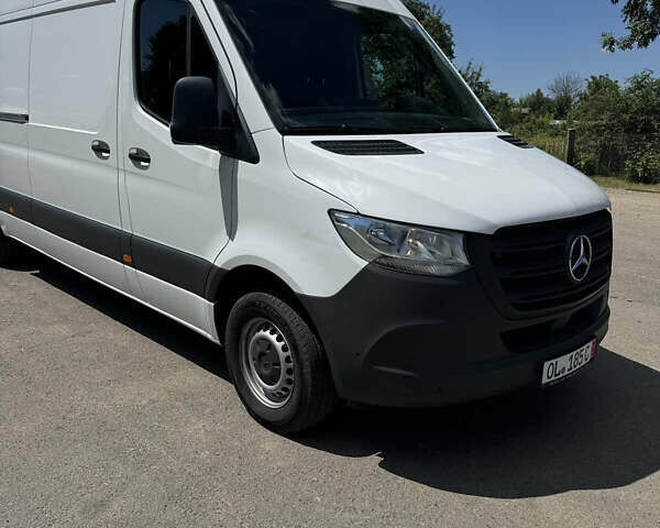 Білий Мерседес Sprinter, об'ємом двигуна 0 л та пробігом 135 тис. км за 39851 $, фото 25 на Automoto.ua