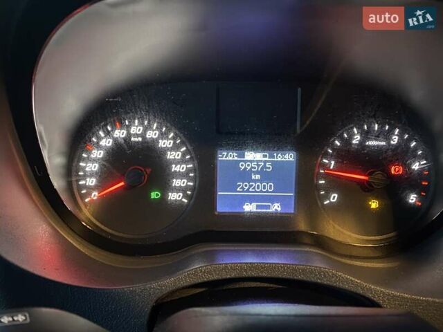 Білий Мерседес Sprinter, об'ємом двигуна 2 л та пробігом 290 тис. км за 27300 $, фото 16 на Automoto.ua