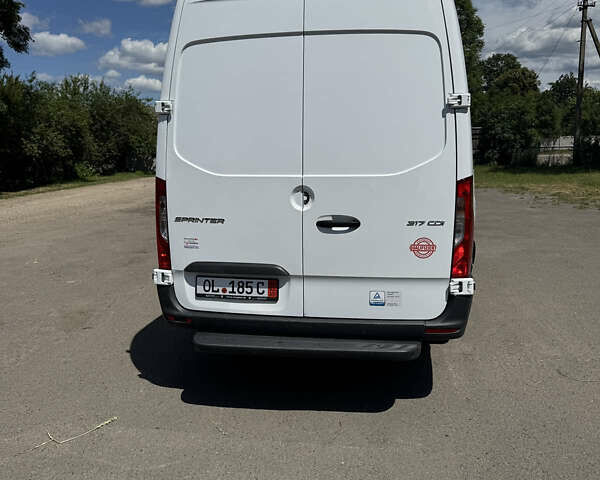 Білий Мерседес Sprinter, об'ємом двигуна 0 л та пробігом 135 тис. км за 39851 $, фото 6 на Automoto.ua