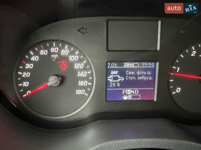 Білий Мерседес Sprinter, об'ємом двигуна 0 л та пробігом 198 тис. км за 39999 $, фото 69 на Automoto.ua