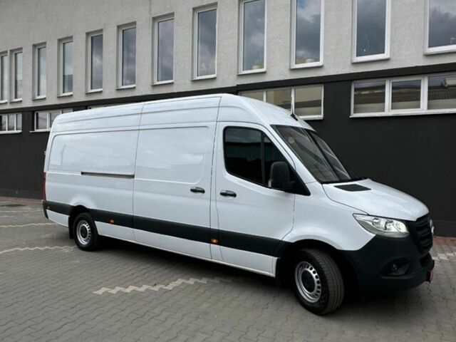 Белый Мерседес Sprinter, объемом двигателя 2 л и пробегом 280 тыс. км за 29999 $, фото 3 на Automoto.ua