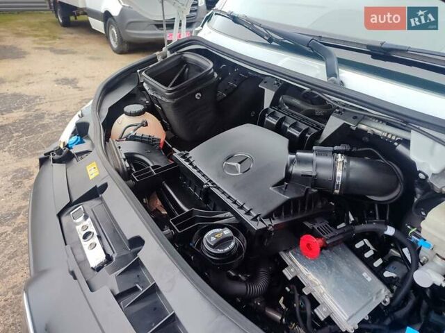 Белый Мерседес Sprinter, объемом двигателя 2 л и пробегом 265 тыс. км за 26900 $, фото 36 на Automoto.ua