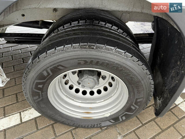 Білий Мерседес Sprinter, об'ємом двигуна 0 л та пробігом 198 тис. км за 39999 $, фото 32 на Automoto.ua