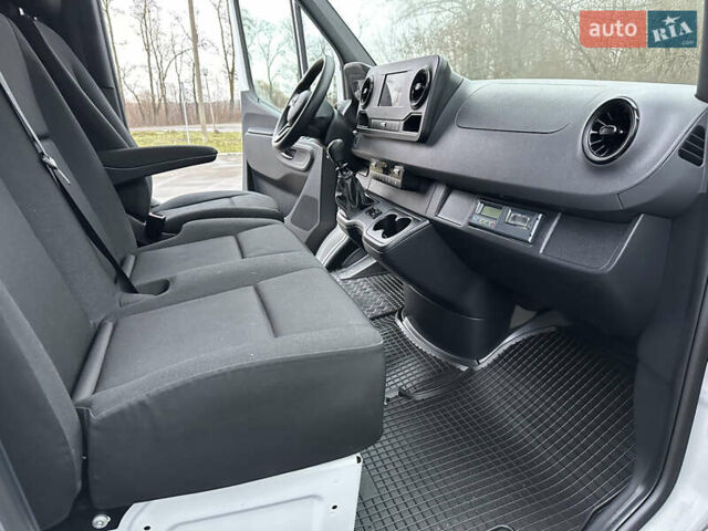 Білий Мерседес Sprinter, об'ємом двигуна 2 л та пробігом 278 тис. км за 27700 $, фото 18 на Automoto.ua